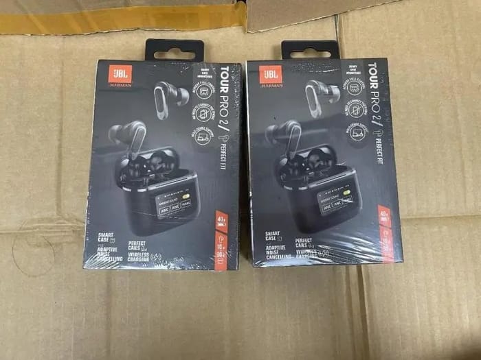 Jbl Jazz Wireless Earbuds in Gold